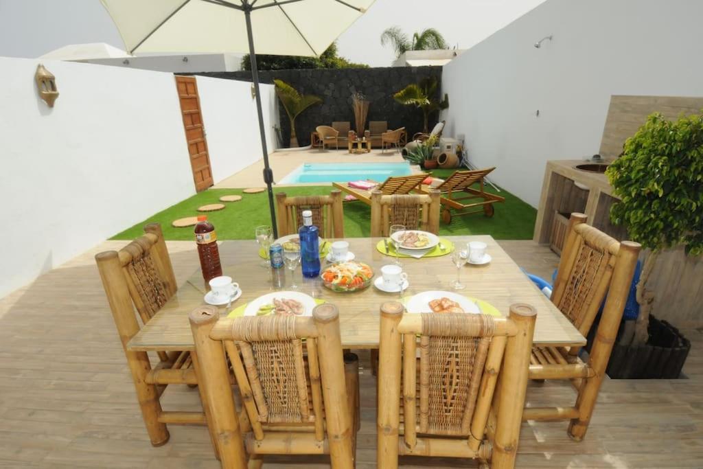 Villa La Isla By Rentaholidayslanzarote Playa Blanca  Zewnętrze zdjęcie