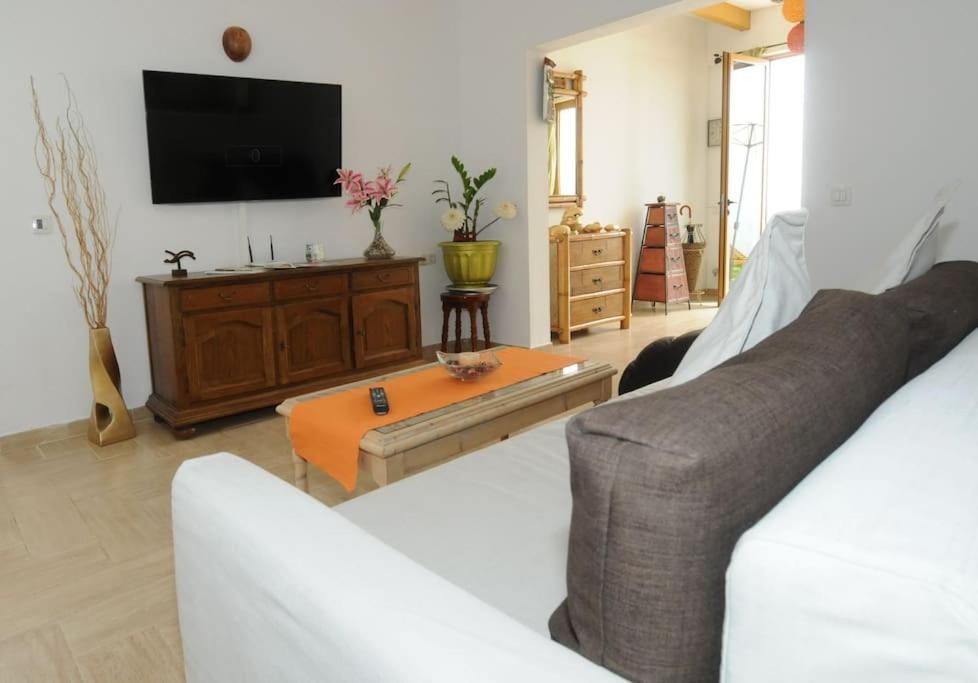 Villa La Isla By Rentaholidayslanzarote Playa Blanca  Zewnętrze zdjęcie