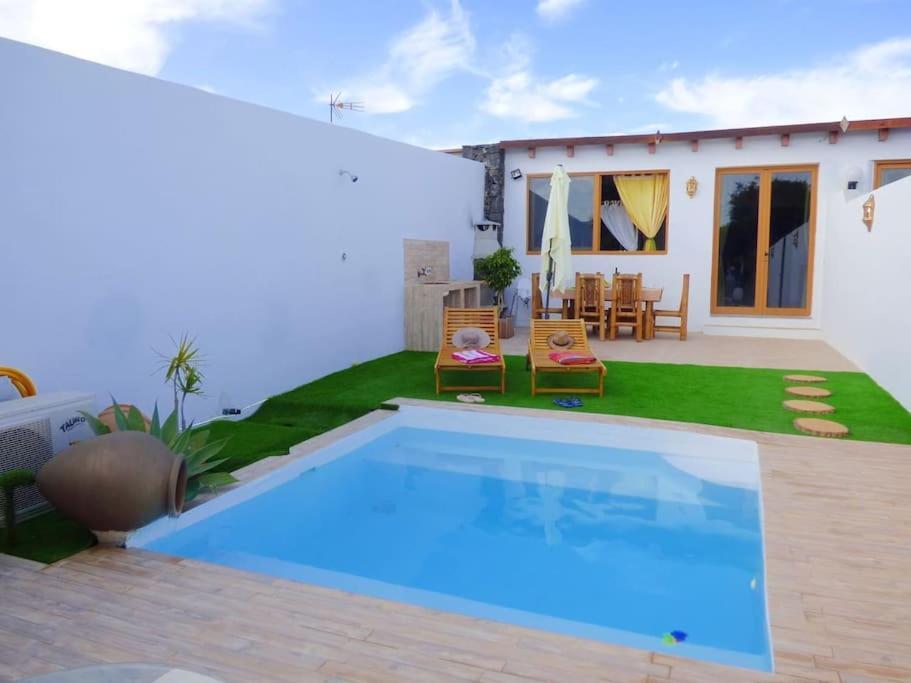 Villa La Isla By Rentaholidayslanzarote Playa Blanca  Zewnętrze zdjęcie