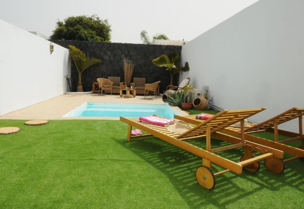 Villa La Isla By Rentaholidayslanzarote Playa Blanca  Zewnętrze zdjęcie